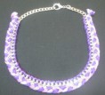 Collar hilo morado trenzado y cordón.